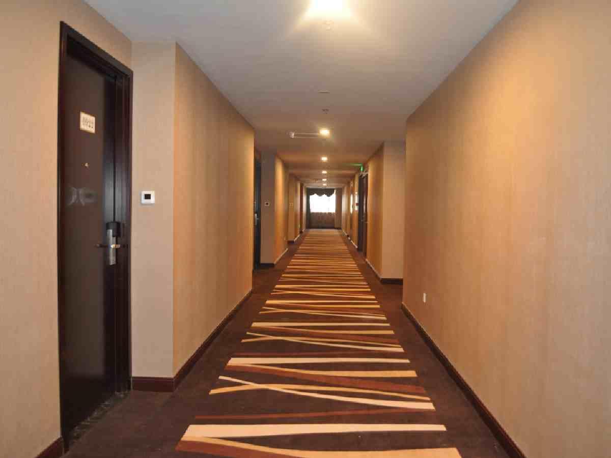 Hotel Ramada Linyi North Esterno foto