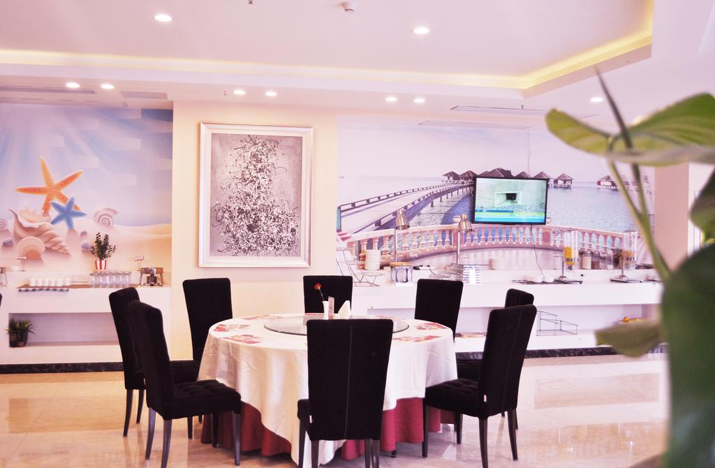 Hotel Ramada Linyi North Esterno foto