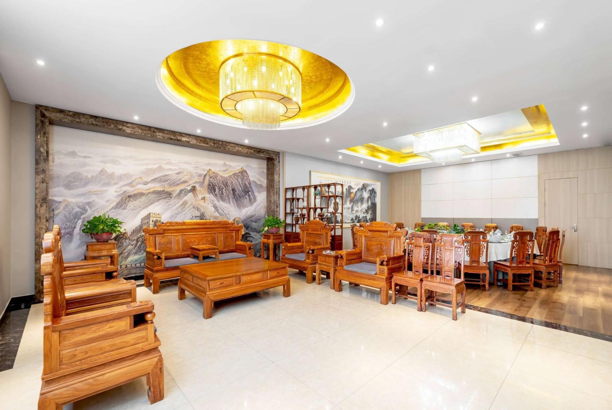 Hotel Ramada Linyi North Esterno foto
