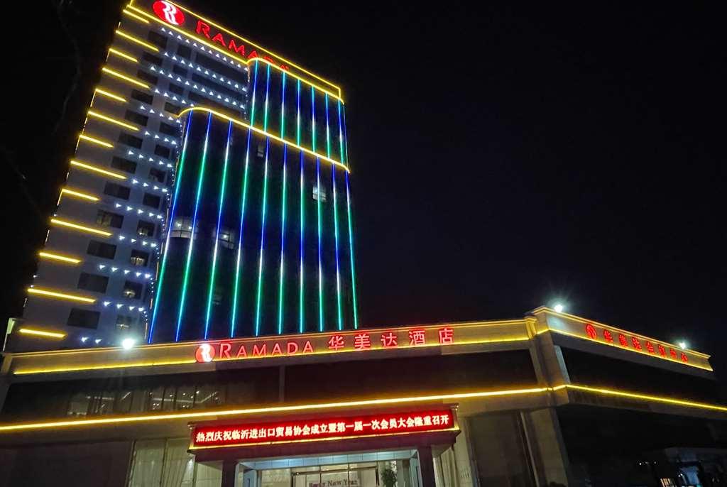 Hotel Ramada Linyi North Esterno foto