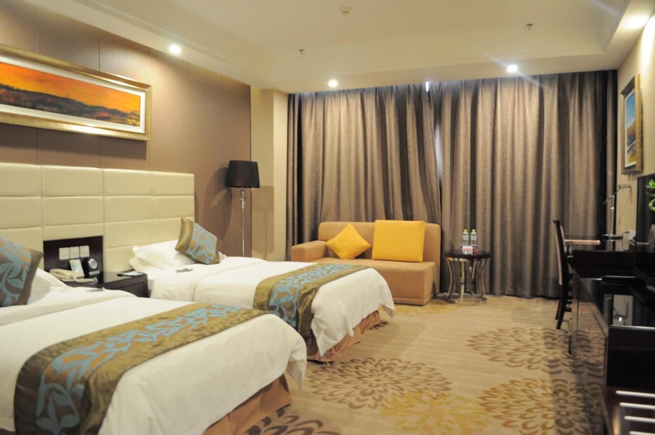 Hotel Ramada Linyi North Esterno foto